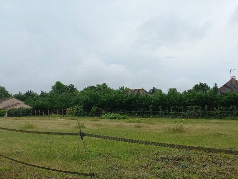 Terrain à bâtir à Montpon-Ménestérol (24700) — photo 1