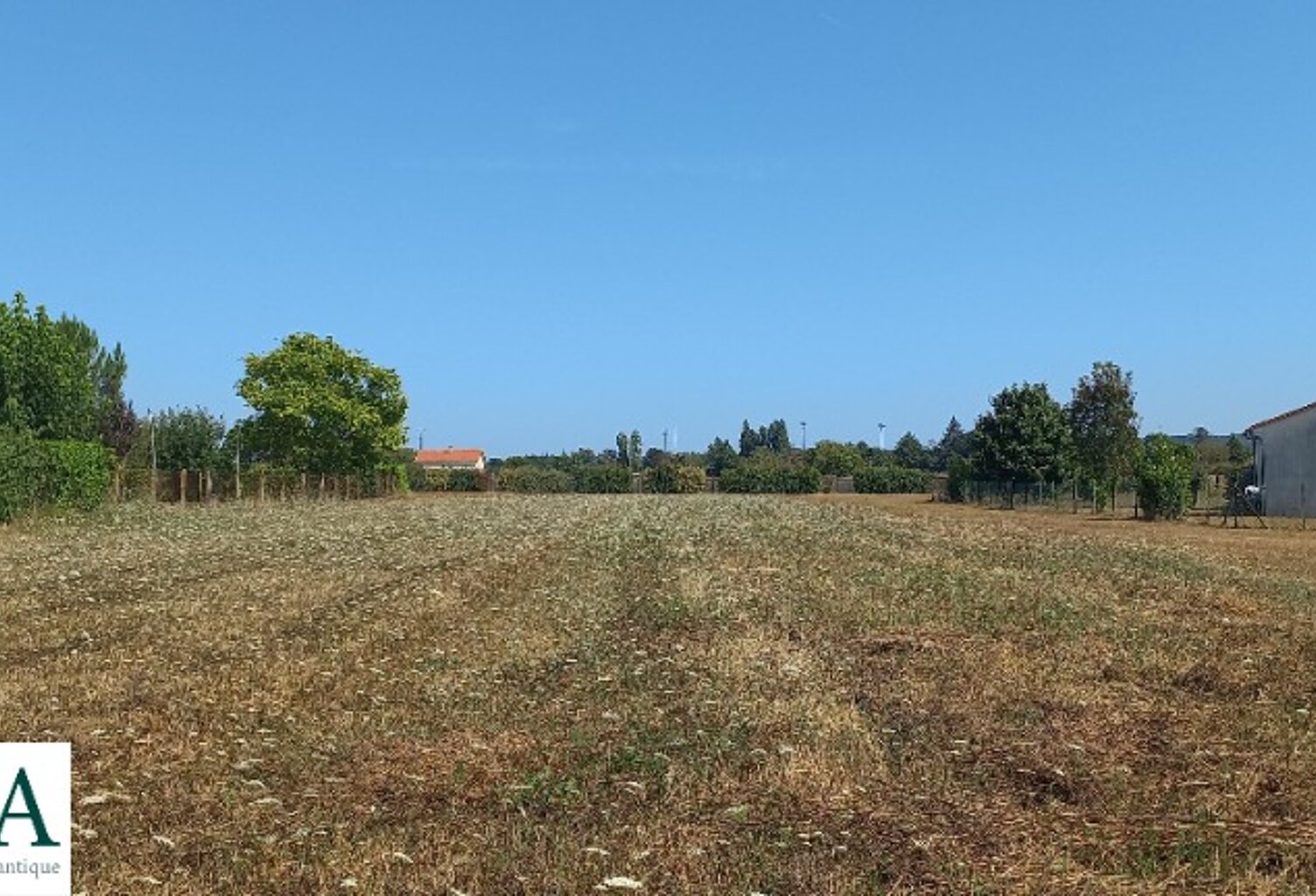 Terrain à bâtir à Saint-Médard-de-Mussidan (24400) — photo 1