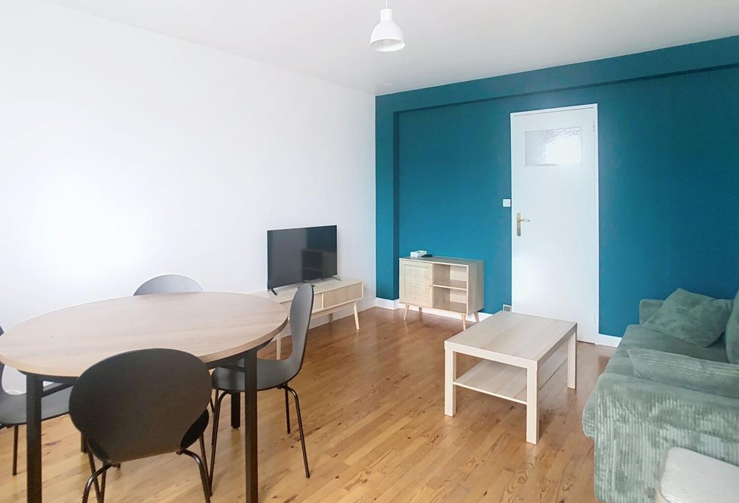 Appartement À Louer meublé — photo 1