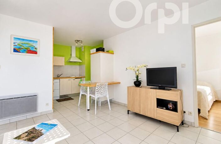 Appartement T2 lumineux avec balcon terrasse, ascenseur et parking privatif — Saint-Geniez-d'Olt-et-d'Aubrac — photo 4
