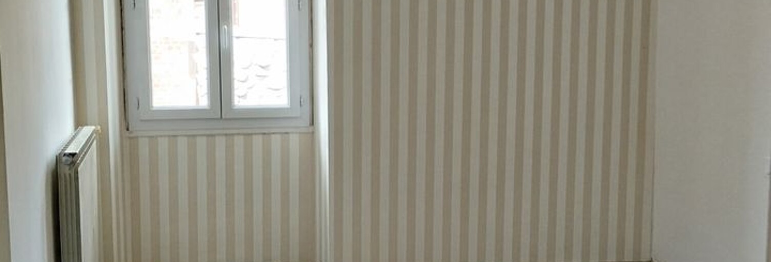 Appartement 3 Pièces 50 m² à louer à Marcillac-Vallon (12330)