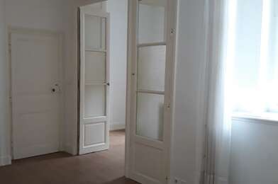 Appartement 2 pièces 870 €