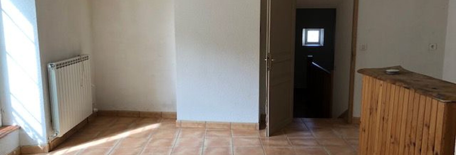 Appartement 3 Pièces 42 m² à louer à Meyrueis (48150)