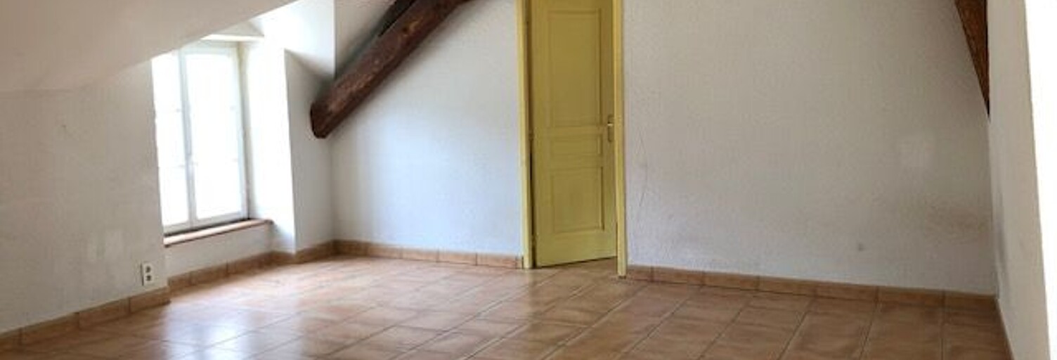 Appartement 4 Pièces 70 m² à louer à Meyrueis (48150)