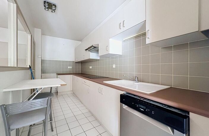 Appartement T3 À Vendre LA ROCHELLE — photo 2