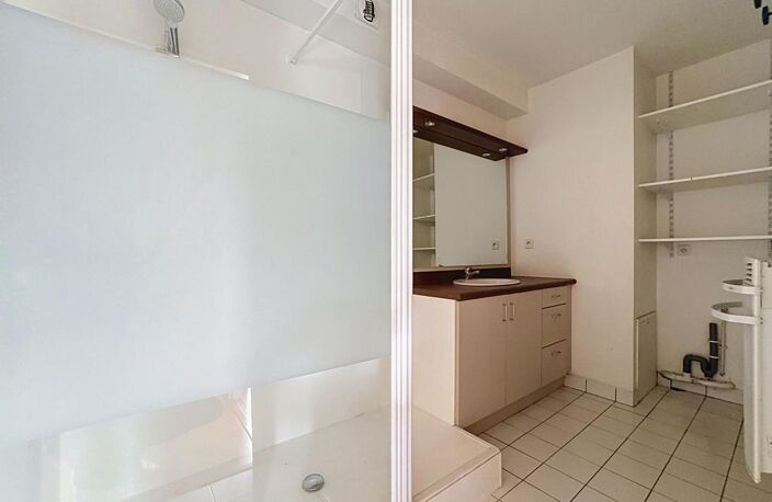 Appartement T3 À Vendre LA ROCHELLE — photo 4