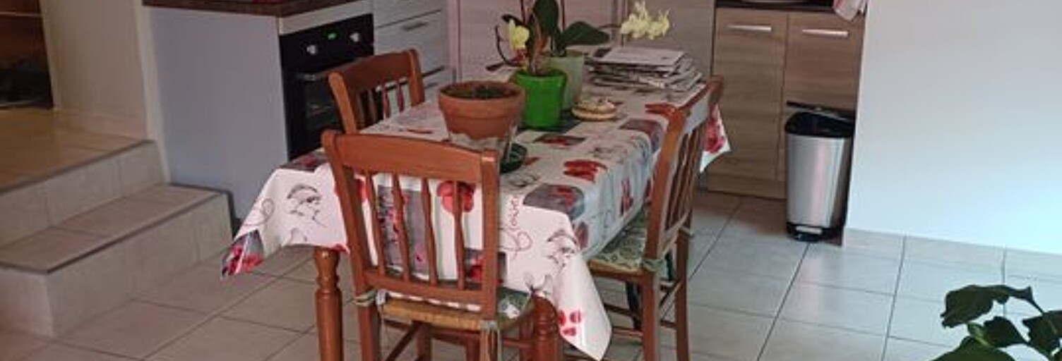 Appartement 3 Pièces 75 m² à louer à Saint-Martin-en-Bresse (71620)