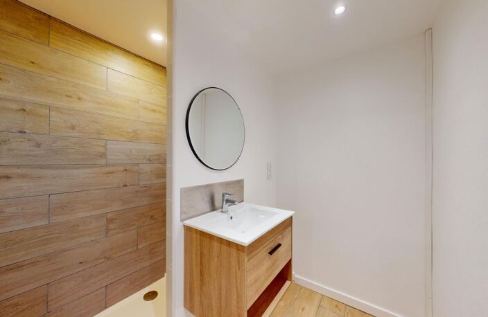 Appartement À Louer — photo 2