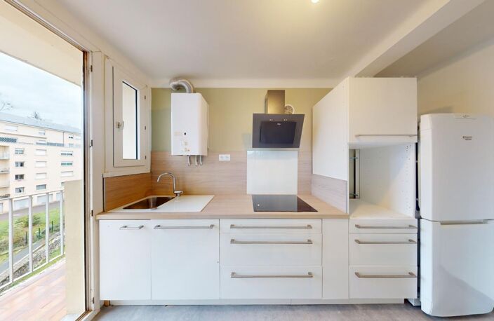 Appartement À Louer — photo 3