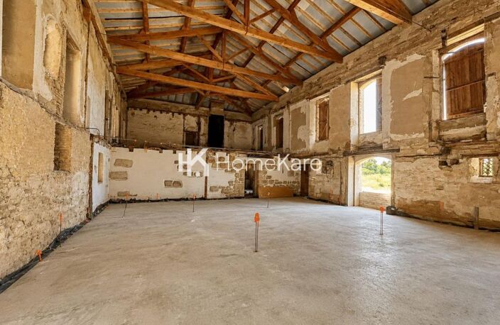 Petit château à rénover — photo 4