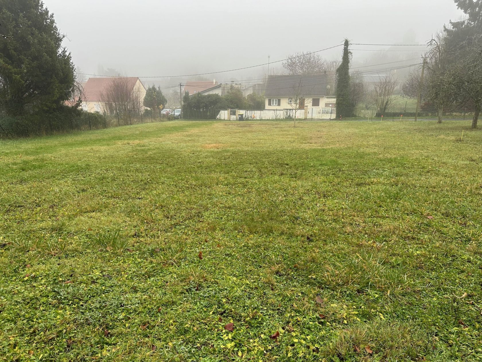 Terrain à bâtir de 427 m² à FAREMOUTIERS (77)