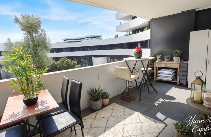LE CAP D’AGDE – CENTRE-PORT | RÉSIDENCE DE STANDING « ICONIC »  SUPERBE APPARTEMENT T2 NEUF ET MEUBLÉ DE HAUTE QUALITÉ – GRANDE TERRASSE — photo 5