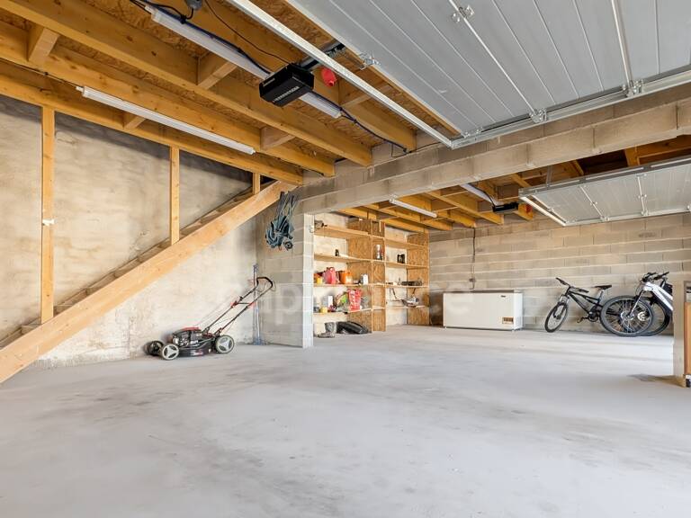 A Saint-Marcel (71) maison climatisée à vendre de 159.73 m² 5 pièces 4 chambres double garage parking terrain de 560 m² — photo 1