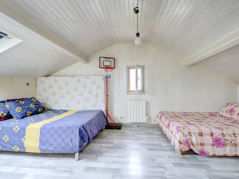 FEYZIN – MAISON 130 M² – 4 CHAMBRES – DEUX ESPACES DE VIE – TERRAIN DE 700 M² — photo 1