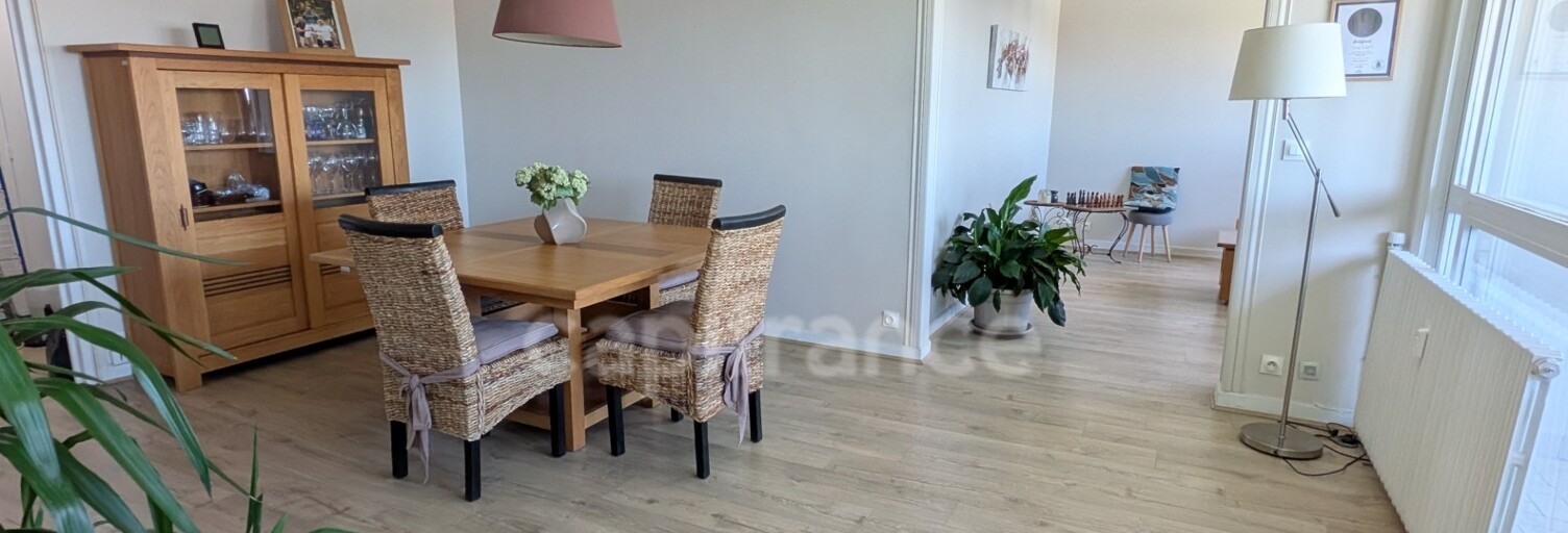 Appartement 4 Pièces 110 m² à vendre à Tourcoing (59200)