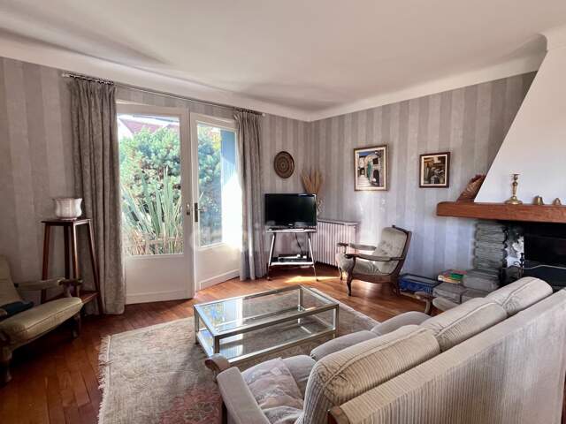 Belle maison traditionnelle d'architecte à TARBES — photo du bien