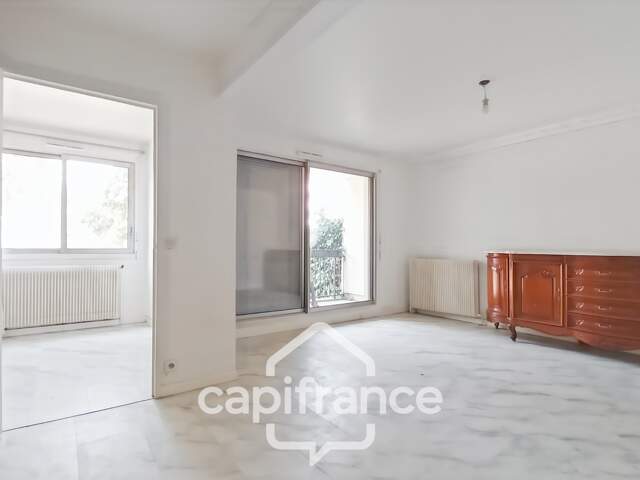 Proche Centre-Ville et bords de Marne-A vendre appartement 4 pièces-87,20m2-3 chambres-traversant- Balcon- — photo du bien