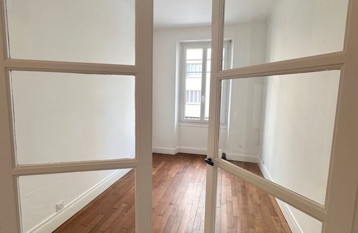 DIJON VICTOR HUGO/MONTCHAPET APPARTEMENT SUPERBEMENT RÉNOVÉ DE 88,45 m2 — photo 3