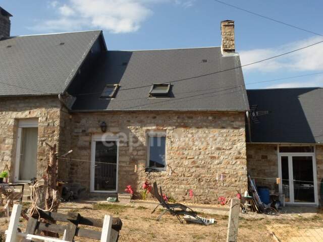 MAISON DE CAMPAGNE AVEC TERRAIN — photo du bien
