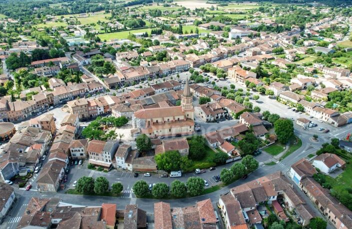 RIEUMES – Terrain à bâtir 629 m² viabilisé – proche centre – 91 500 € — photo 3