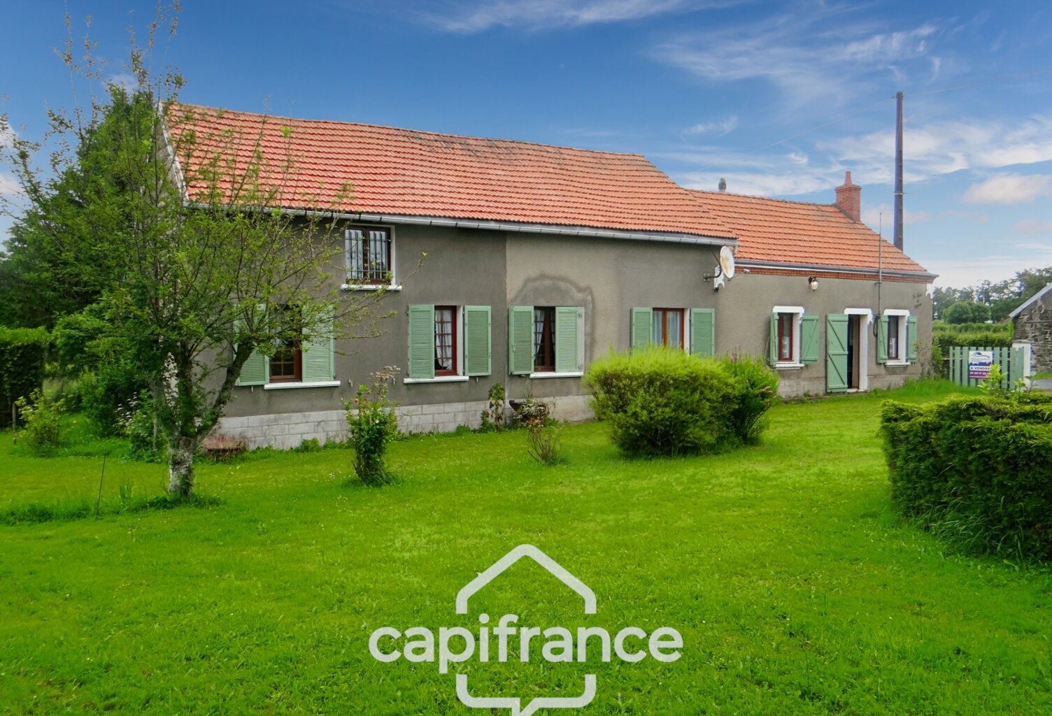maison à vendre 4 pièces SAINT SATURNIN (18) sur terrain de 2570 m2 — photo 1