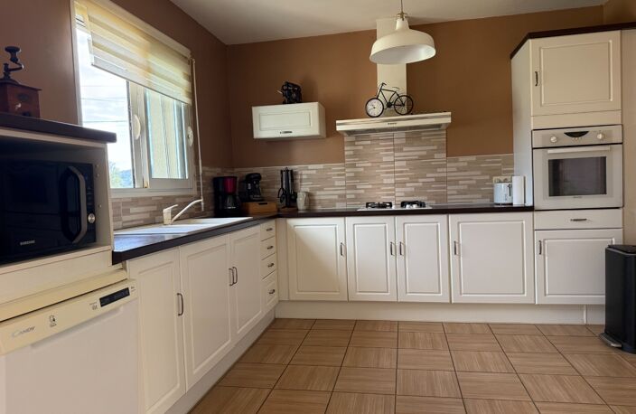 Maison à vendre (65). VILLA 107 m² – PARC ARBORÉ DE 1 720 m² – EXCELLENT ÉTAT – DPE B — photo 4