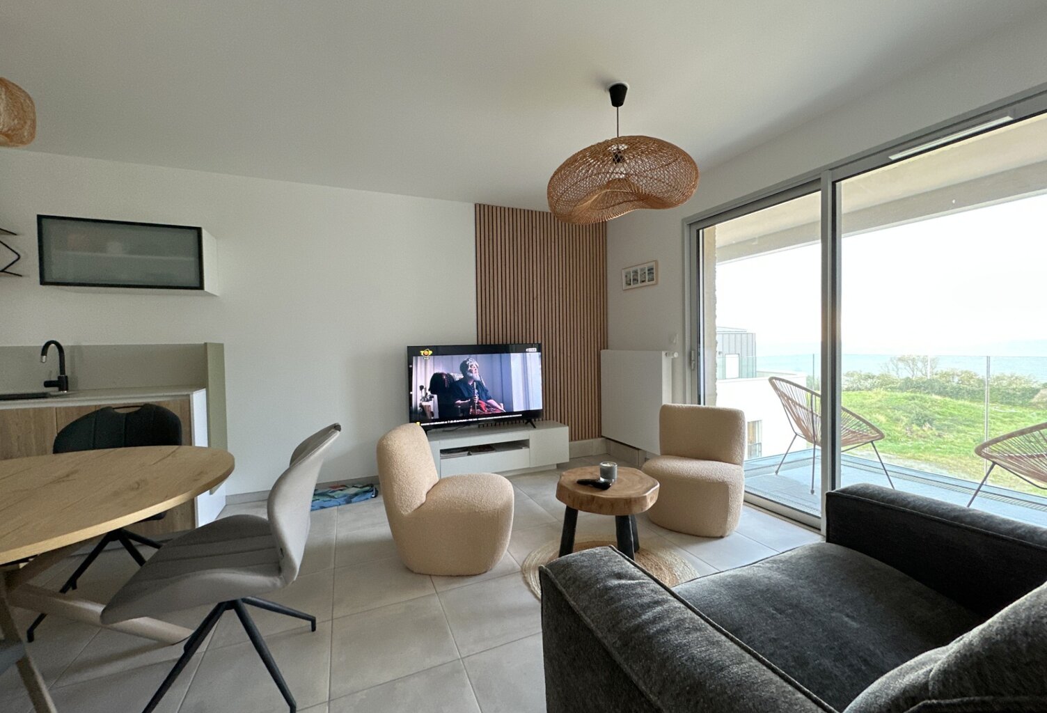 Granville, à 300 mètres de la plage d'Hacqueville, appartement T2 de 2022 avec superbe vue !!! — photo 1
