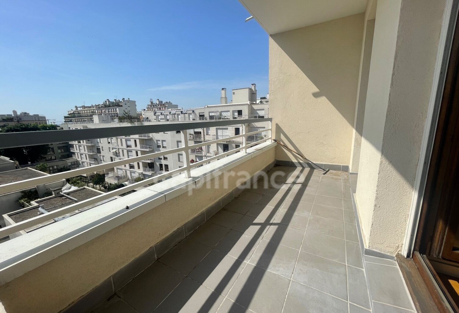 Appartement à vendre 4 pièces PARIS 20EME ARRONDISSEMENT (75) — photo 1