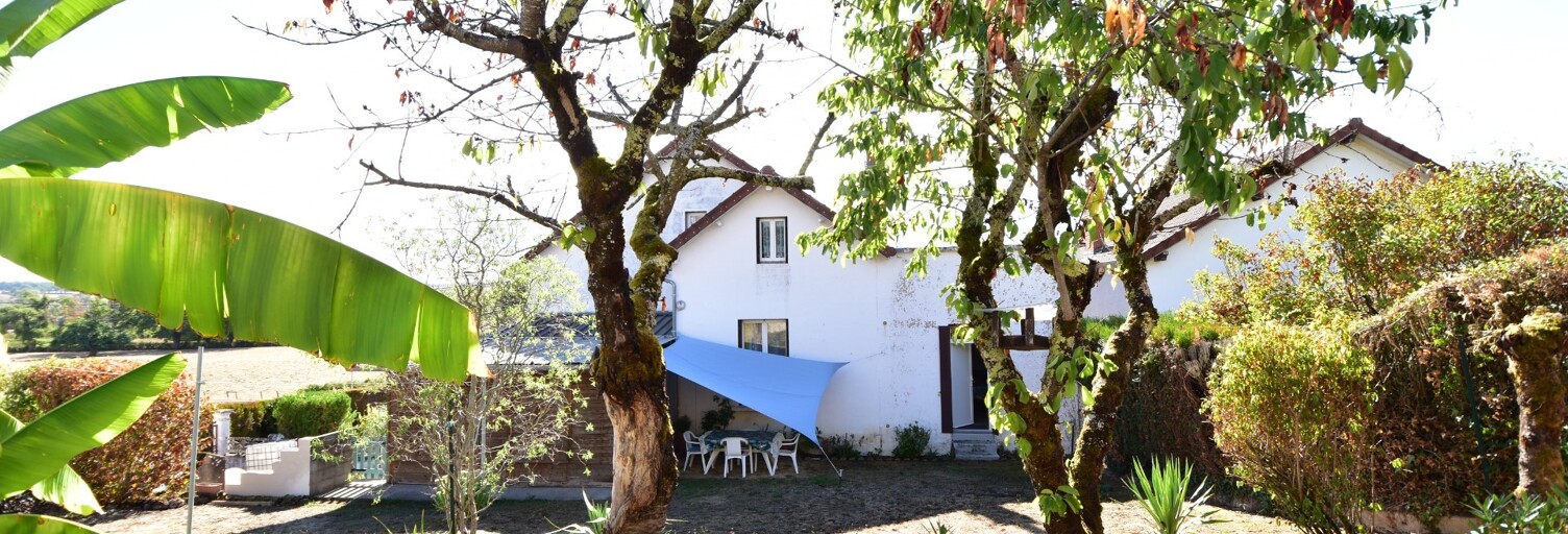 Maison 7 Pièces 164 m² à vendre à Thionne (03220)