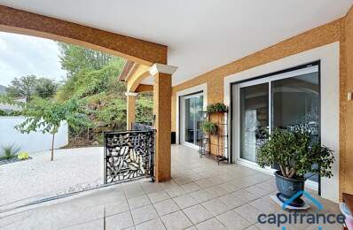 Maison plain-pied à vendre à Anduze – 3 chambres, piscine automatisée, garage, terrasse couverte, terrain 833 m² — photo du bien