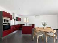 Maison plain-pied à vendre à Anduze – 3 chambres, piscine automatisée, garage, terrasse couverte, terrain 833 m² — photo 4