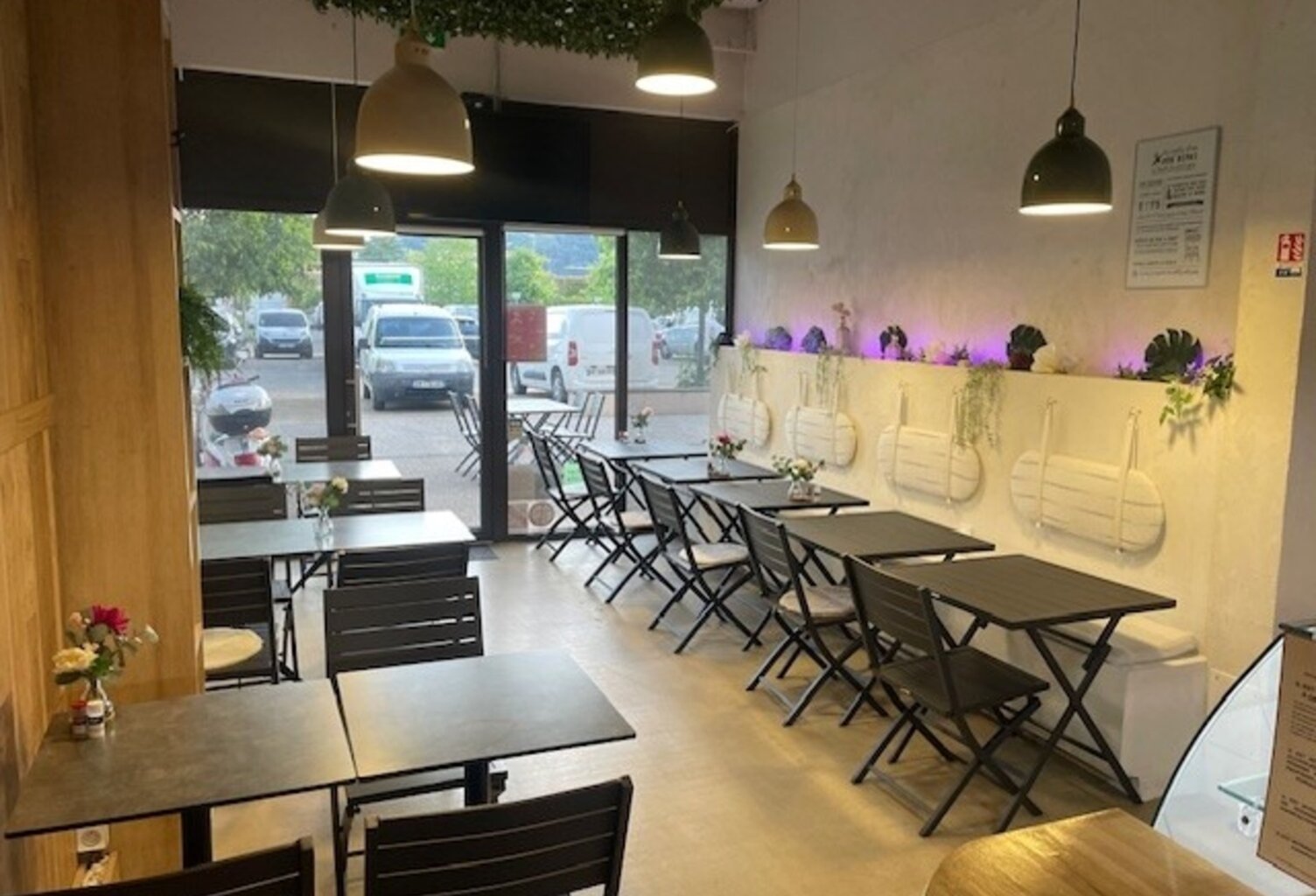Bail à céder - Local/Restaurant avec Terrasse - Carros - 06510 — photo 1