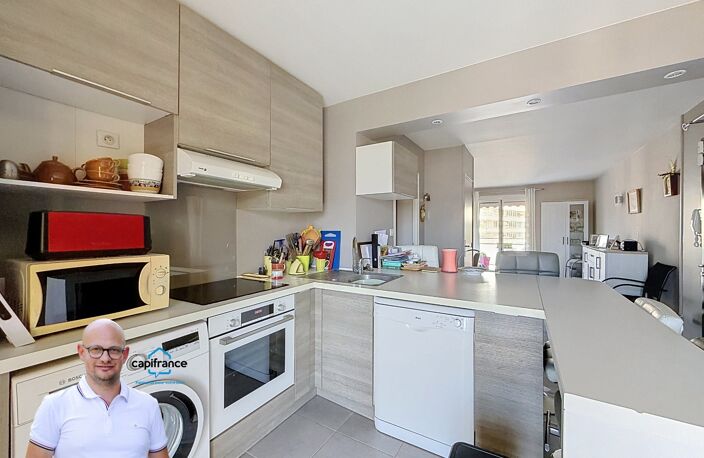 Appartement à vendre 3 pièces CHAMBERY (73) - 70m2 - balcon - garage et cave — photo 4