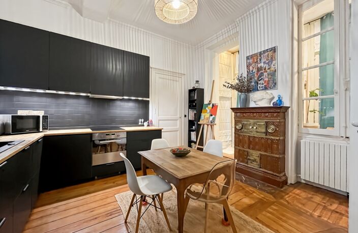 Appartement bourgeois de 6 pièces à BORDEAUX  St Paul centre Historique (33) — photo 5