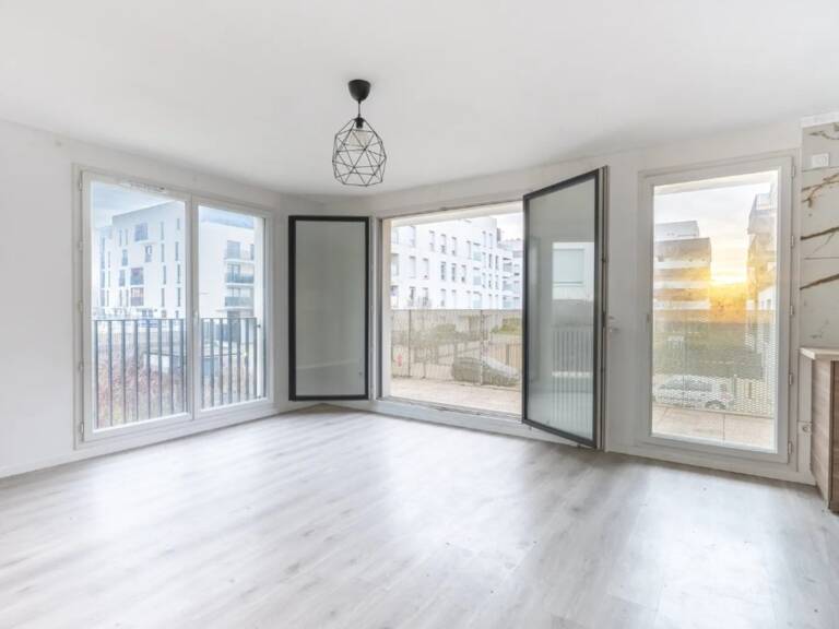 Appartement à vendre 3 pièces CERGY (95) — photo 1