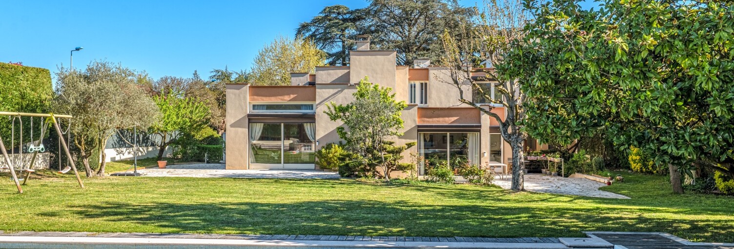 Maison 8 Pièces 257 m² à vendre à Caluire-et-Cuire (69300)