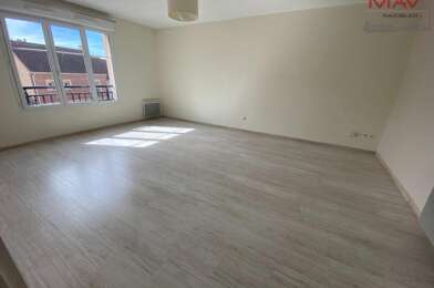 Appartement 3 pièces 932 €