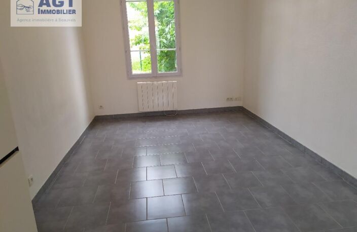BEAUVAIS — photo 4