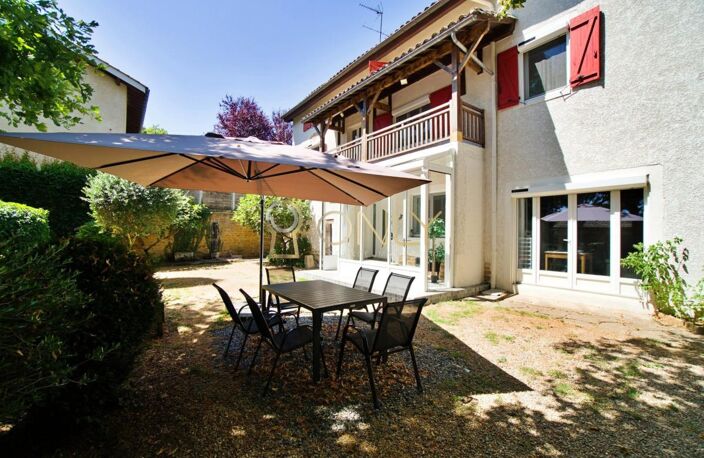 Saint-Julien- Maison - 4 chambres — photo 3