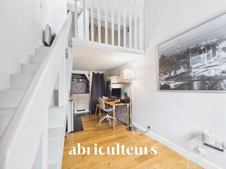 Studio en duplex calme  en vente à Paris 1er (75001) — photo 1