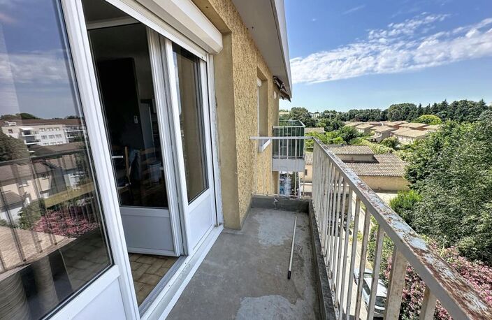 Appartement À Vendre, Avignon Extra-Muros, 45 m², 1 chambre, Balcon, Cave — photo 2