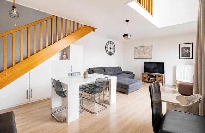Duplex 3 pièces de 64 m² avec balcon et parking à Stains — photo 2