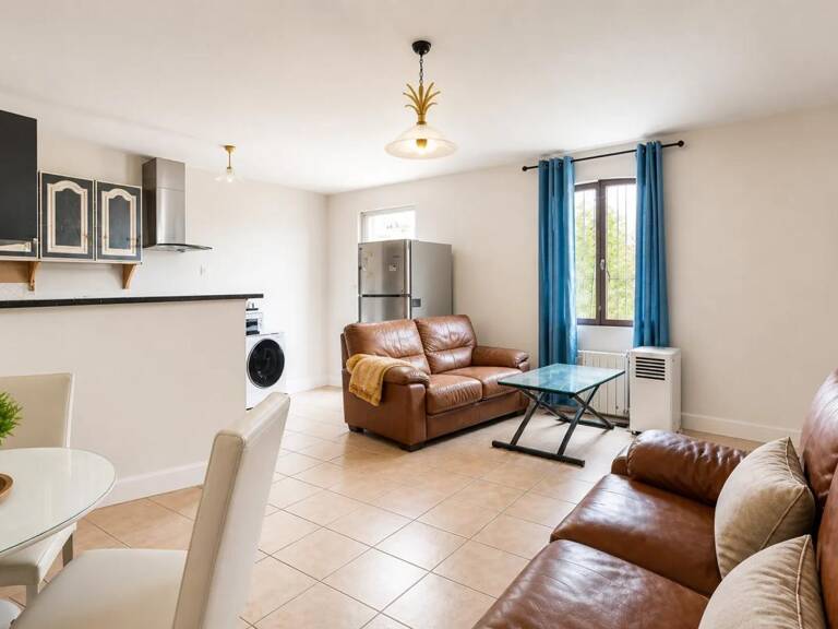 Appartement T3 de 62 m² situé à Pourcieux — photo 1