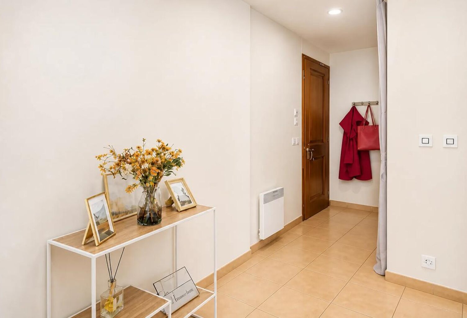 Appartement T3 de 62 m² à Pourcieux — photo 1