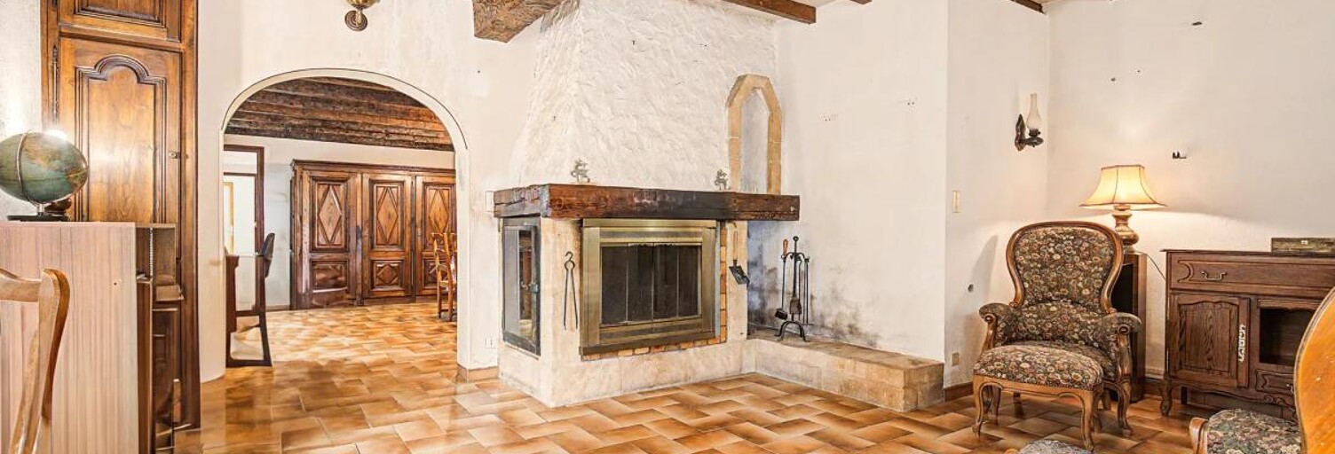 Maison 10 Pièces 171 m² à vendre à Arles (13200)