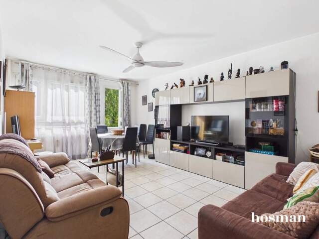 Appartement 3 pièces - 63 m² - Rue De La Chapelle, Paris — photo du bien