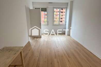 Bureau  104000 €