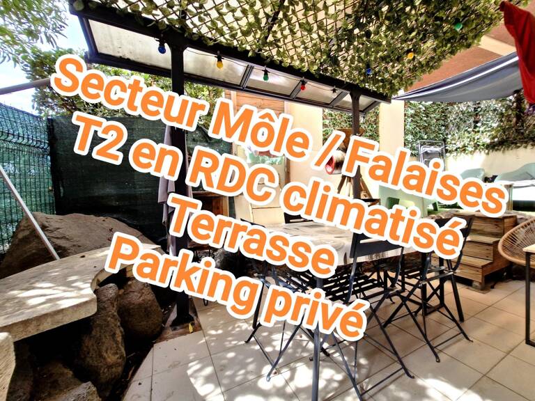 T2 en parfait état, terrasse, emplacement véhicule — photo 1