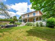 VILLA ECULLY 280m2 - AU FOND D'UNE IMPASSE - CALME ET DISCRETION — photo 3
