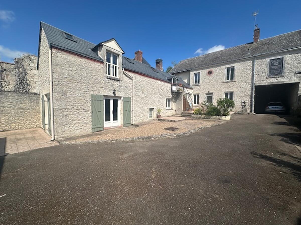  Maison 8 pièces 210 m²